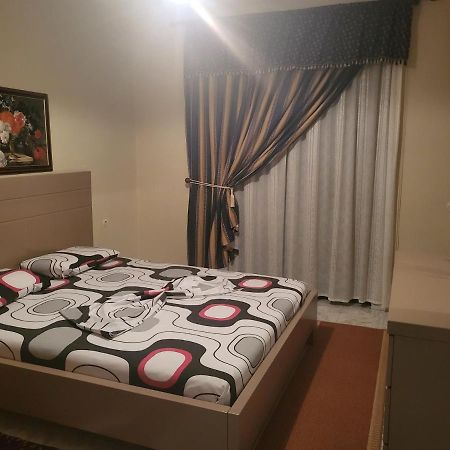 Blloku Tirana Apartamento Exterior foto